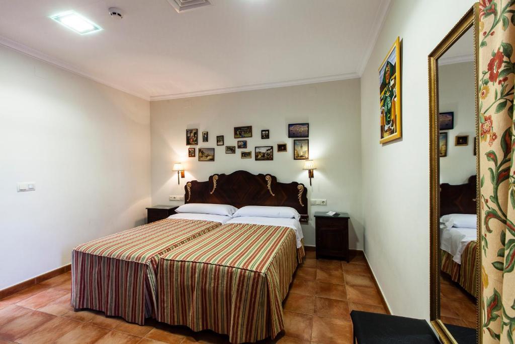 Hotel Palacio Del Intendente Guarromán Room photo